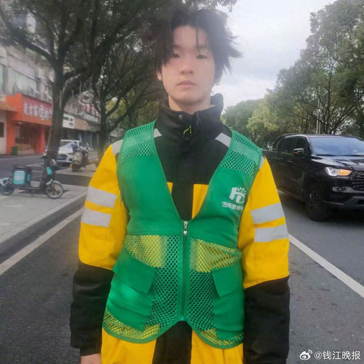 【#20岁男生与同学一起在广西失联#】#江西20岁男大学生广西失联5天#近日，