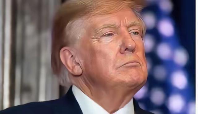 拜登曾经的预言，现在看越来越像一个精准的预警。2024年美国大选收官前，他曾
