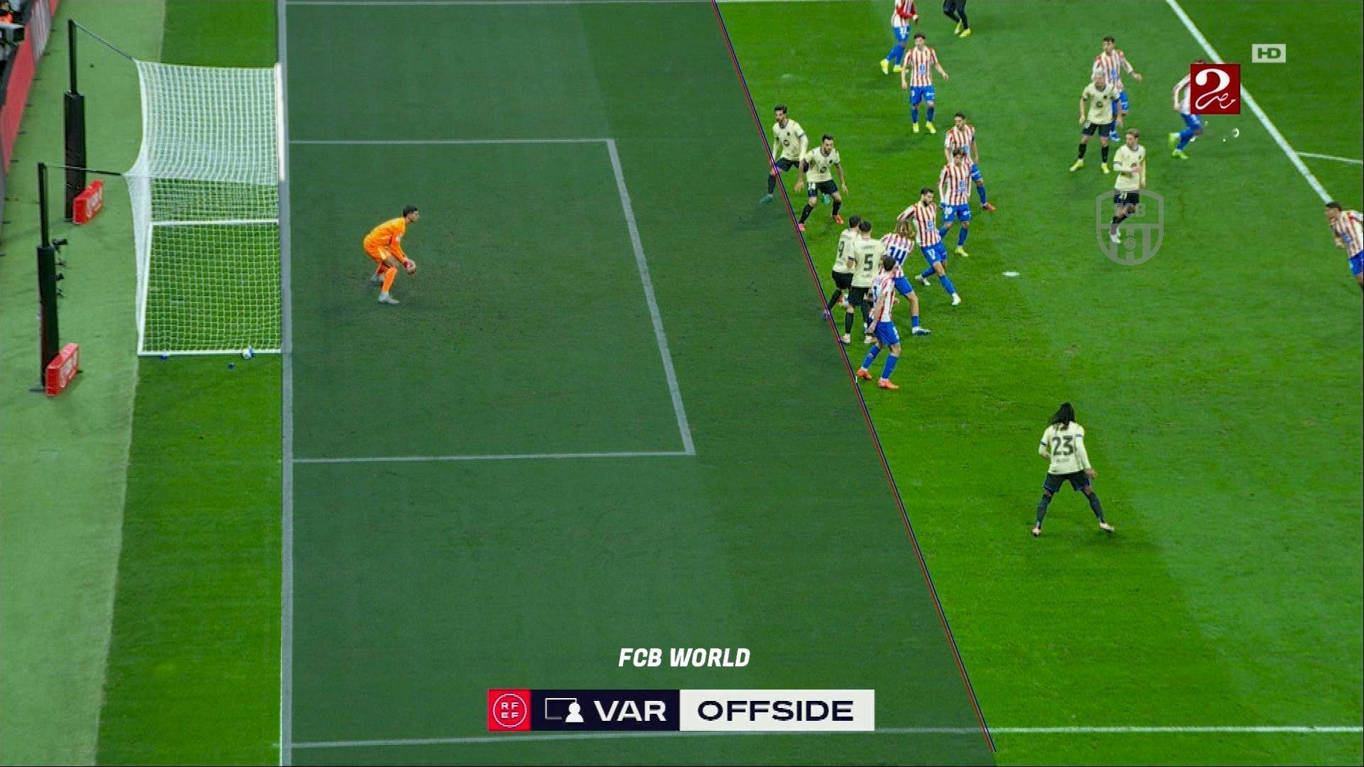 全场比赛结束，10人巴萨客场0-4不敌马德里竞技，开场胡安-加西亚失误丢球，马竞