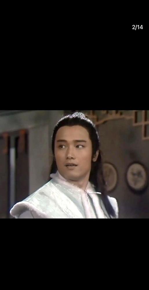 83版射雕，开拍前就差点干起来。谢贤，对，就谢霆锋他爸，拍着桌子跟电视台的人喊：