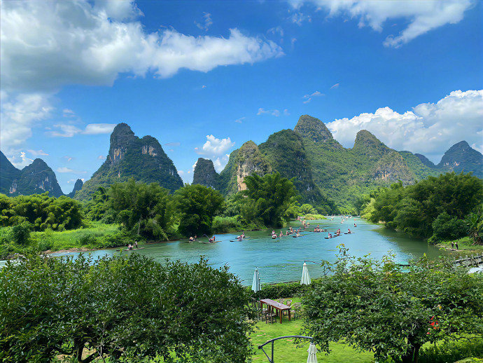 “看山心静,看水心宽,山因水而秀,水因山而美”🏞️