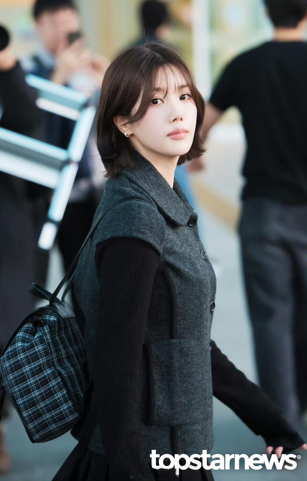 剪了刘海！抱走这个小恩妃😺