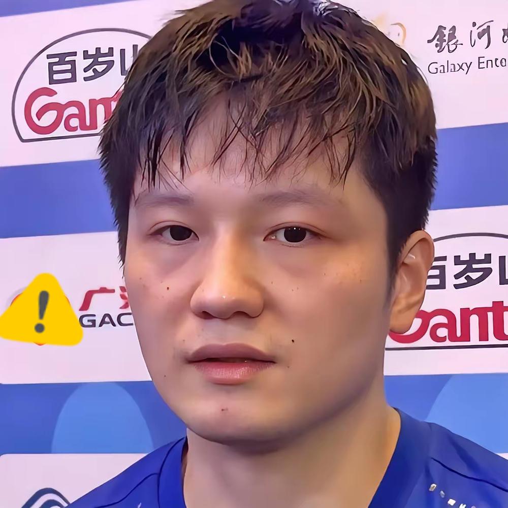 注意到了吗？樊振东这次全运会亮相，眼里的疲惫藏都藏不住！明明刚从德甲赛场带着