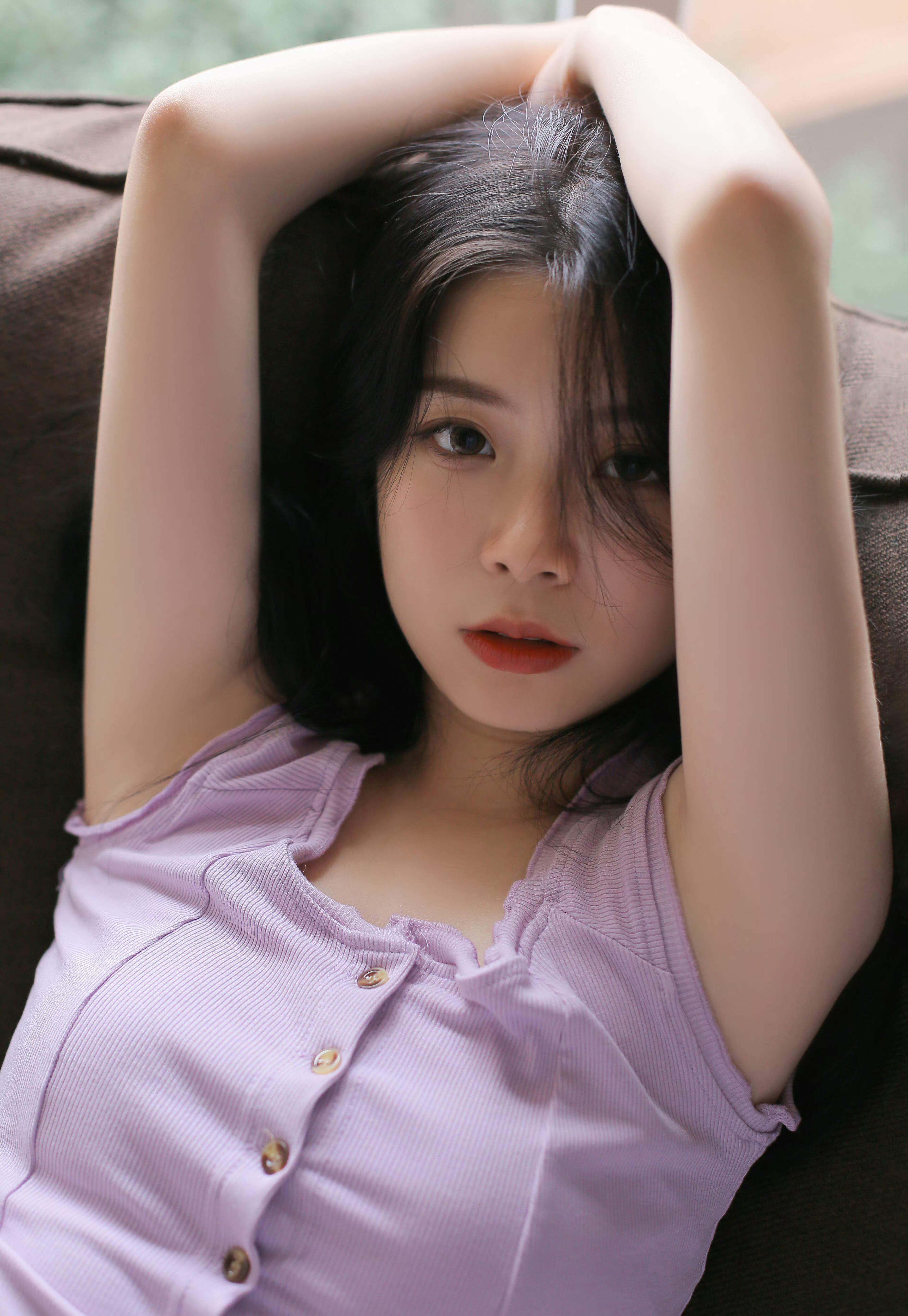 纯欲甜美少妇居家写真（9.4分）