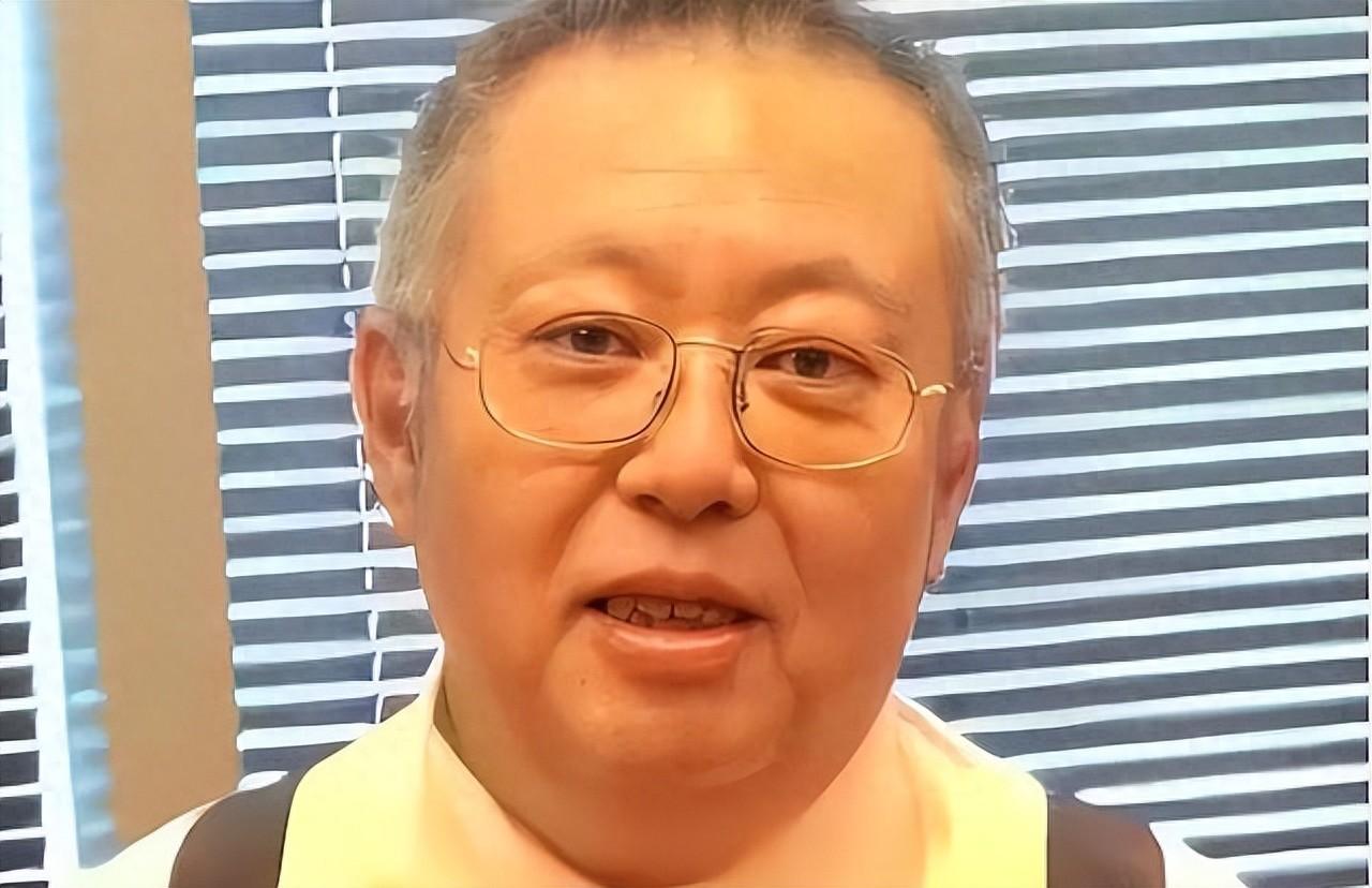 与港独分子黎智英比起这位“大港毒”，简直是小巫见大巫，他就是“李亨利”！吃中国饭