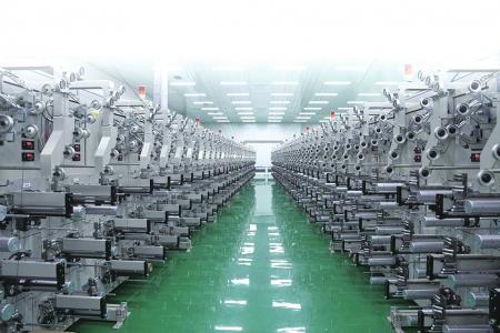 1米长的这种碳纤维能拉动200公斤重物