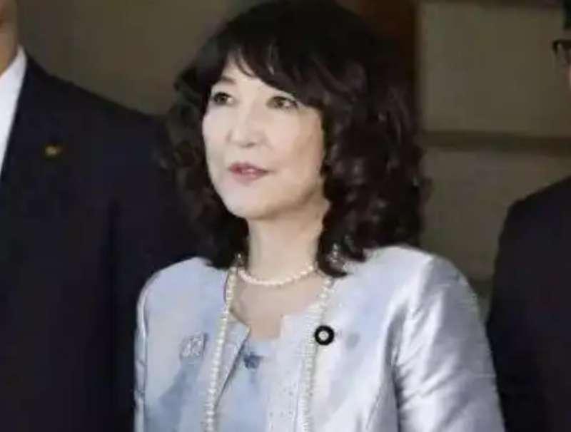 对于高市早苗的台海言论，西方没有哪一个国家认同。于是不甘心的日本政府居然无耻的打