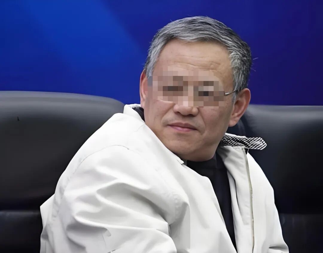 曾掌管千亿资产的“当代系”掌门人, 湖北前首富艾路明被刑拘