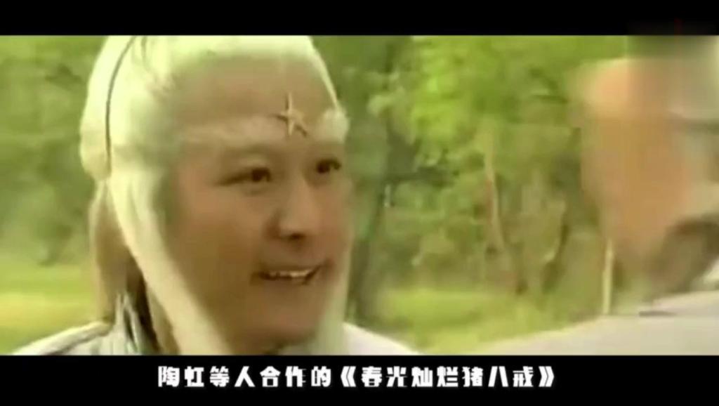 一线明星吸毒短片曝光 4女1男包房狂欢