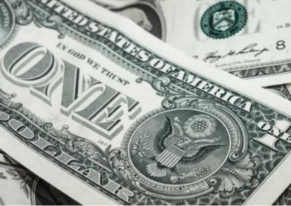 一旦中国今日清空7307亿美元美债，明天，我们自己的出口企业，就接不到一张新