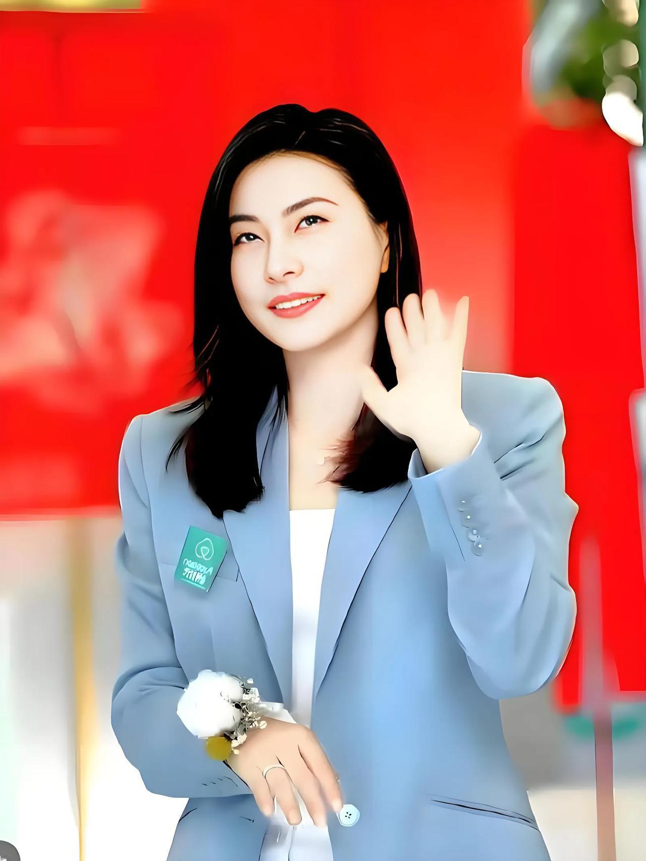 11月5日，2025年亚太地区最具影响力青年女性榜单出炉：奥运冠军郭晶晶，航天员