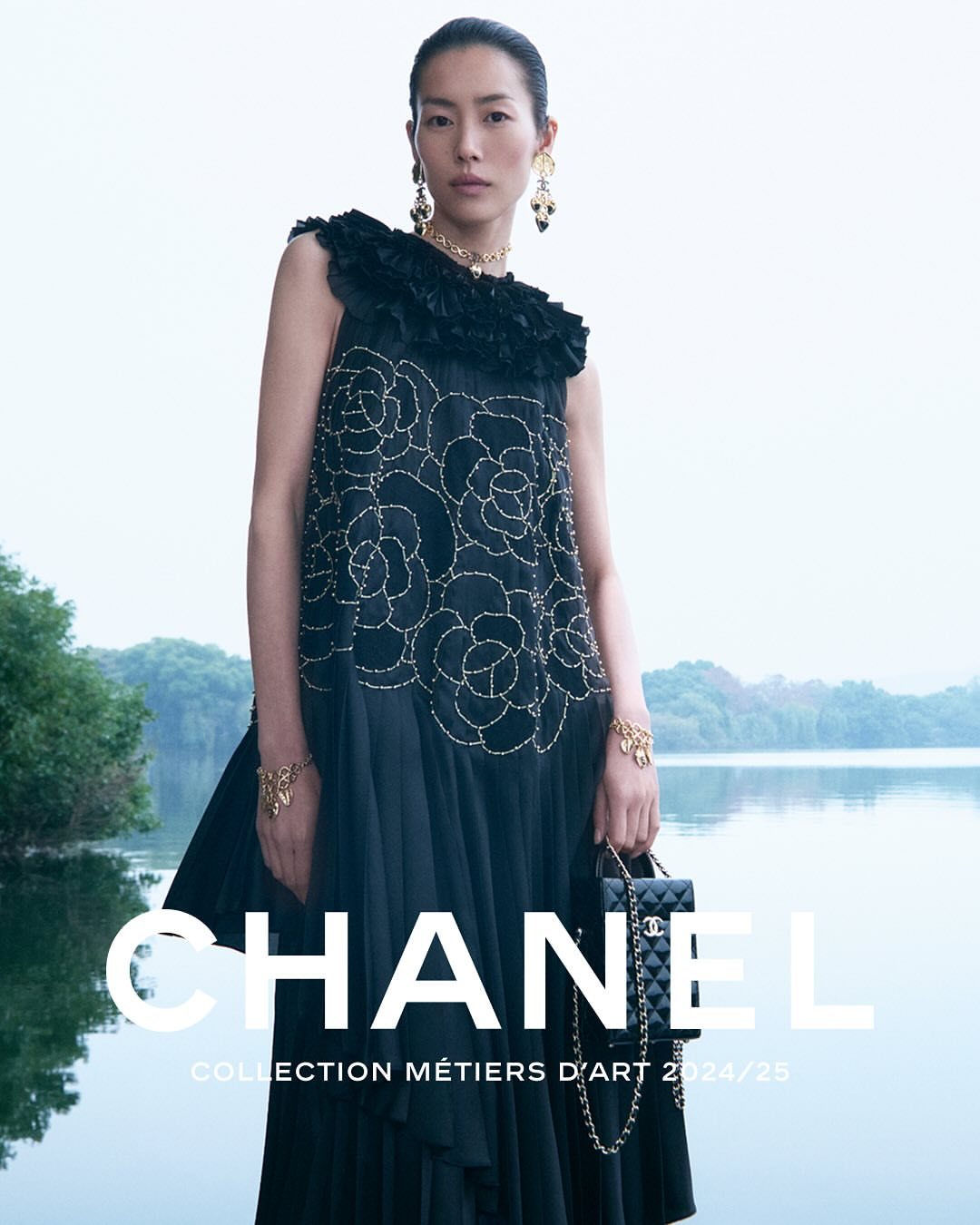 刘雯CHANEL2024/25Métiersd’art世女一拿下的