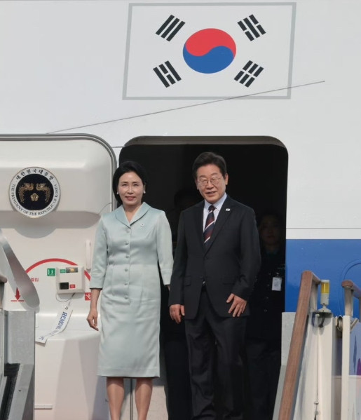 万万没想到啊！韩国总统李在明首次访问美国，接机待遇被曝还不如前任。韩国总统李在明
