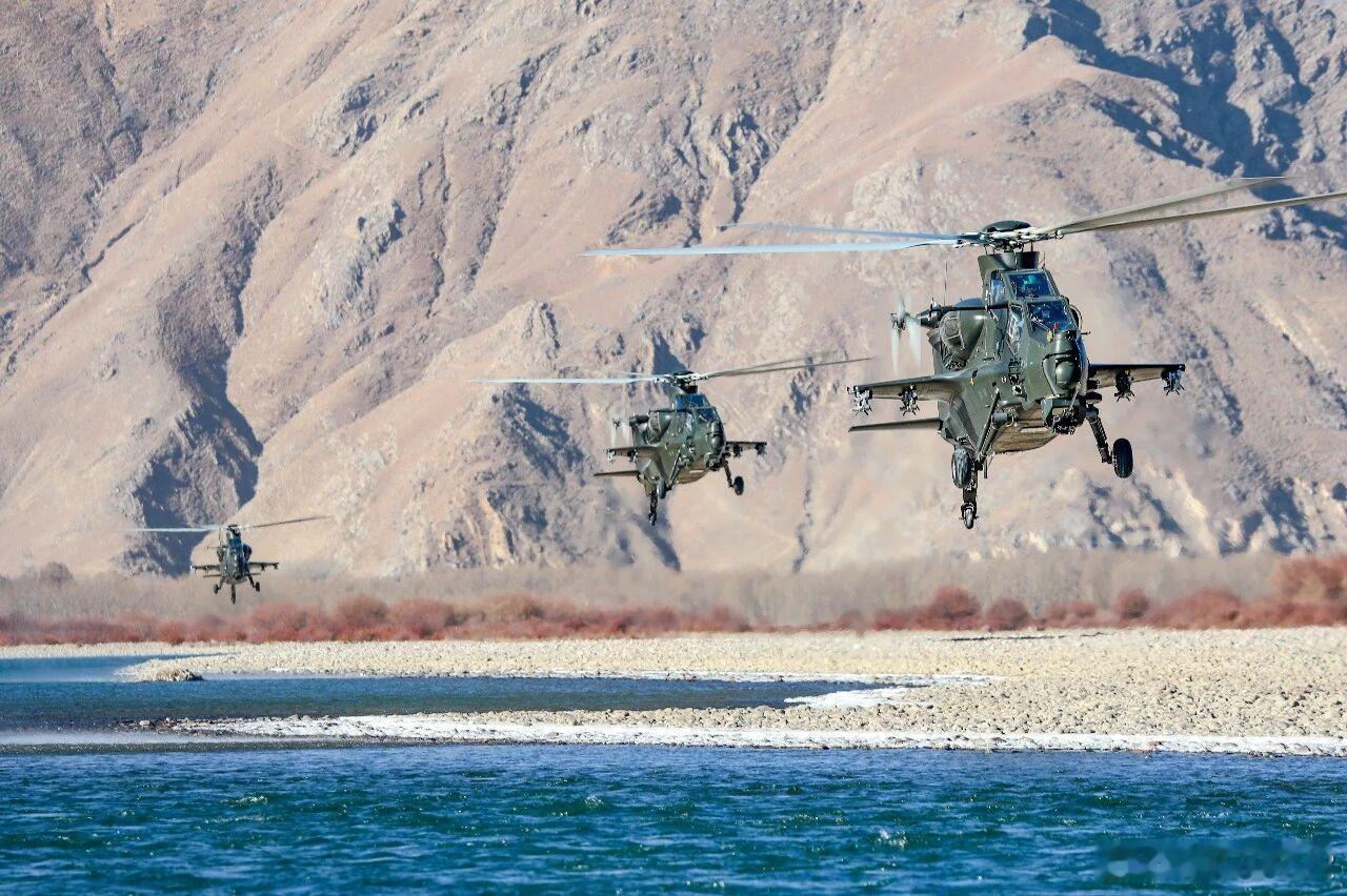 高原铁鹰！随着直升机在委美冲突中发挥了巨大作用，大伙儿一直认为直升机还没有被淘汰