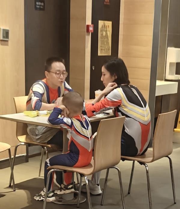 能提供情绪价值的父母，是孩子一生的光。