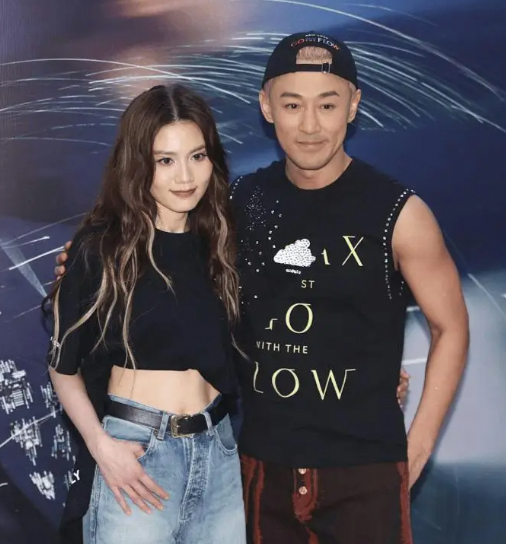 周秀娜对首演抱歉谈与林峯合作机缘
