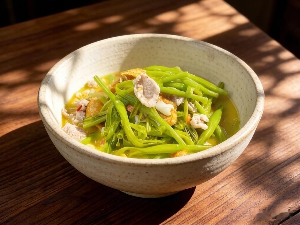 鲜黄花菜蛋汆肉（家庭版）食材准备（2-3人份）-鲜黄花菜200克