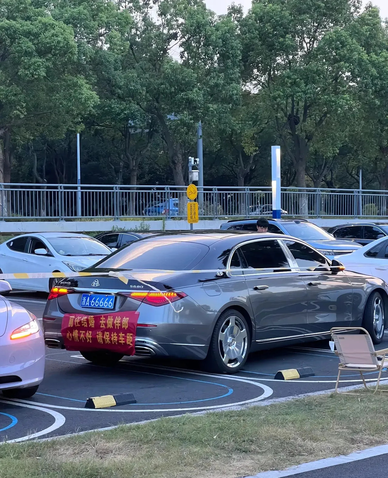 万万没想到啊！人家都开迈巴赫680了，还有这样的烦恼，那我该怎么办？