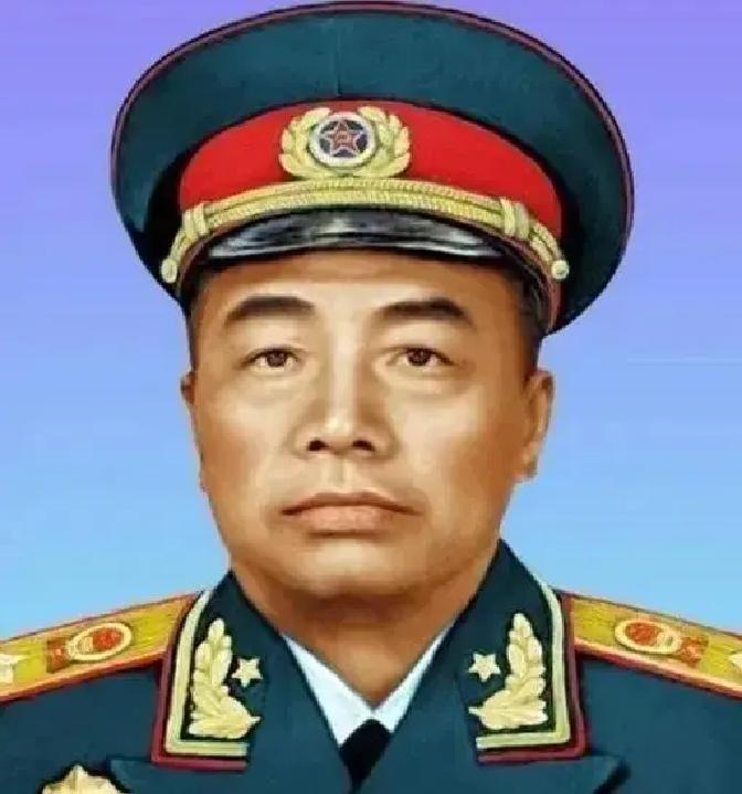 1955年的国防部和现在的国防部区别在于，那时的国防部是实体，领导配备级别很高，而且还有副部长，而且