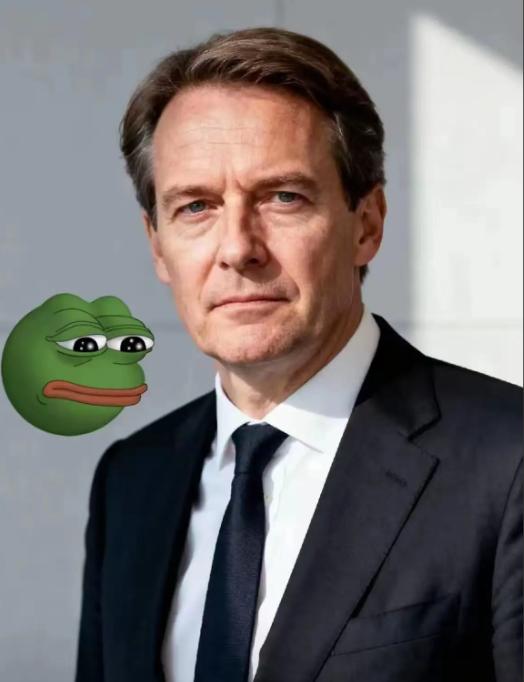 安世中国再次公开声明！ 11月2日，安世中国发布致客户公告函称，荷兰安世半导