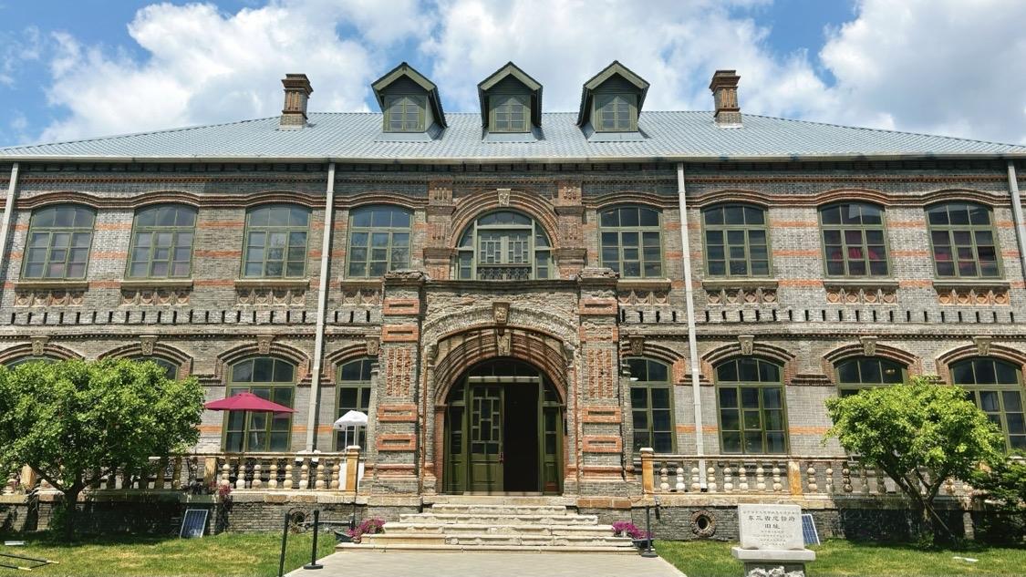 区别大帅府、张学良旧居、张学良官邸1、张学良旧居（俗称大帅府）沈阳市沈河区