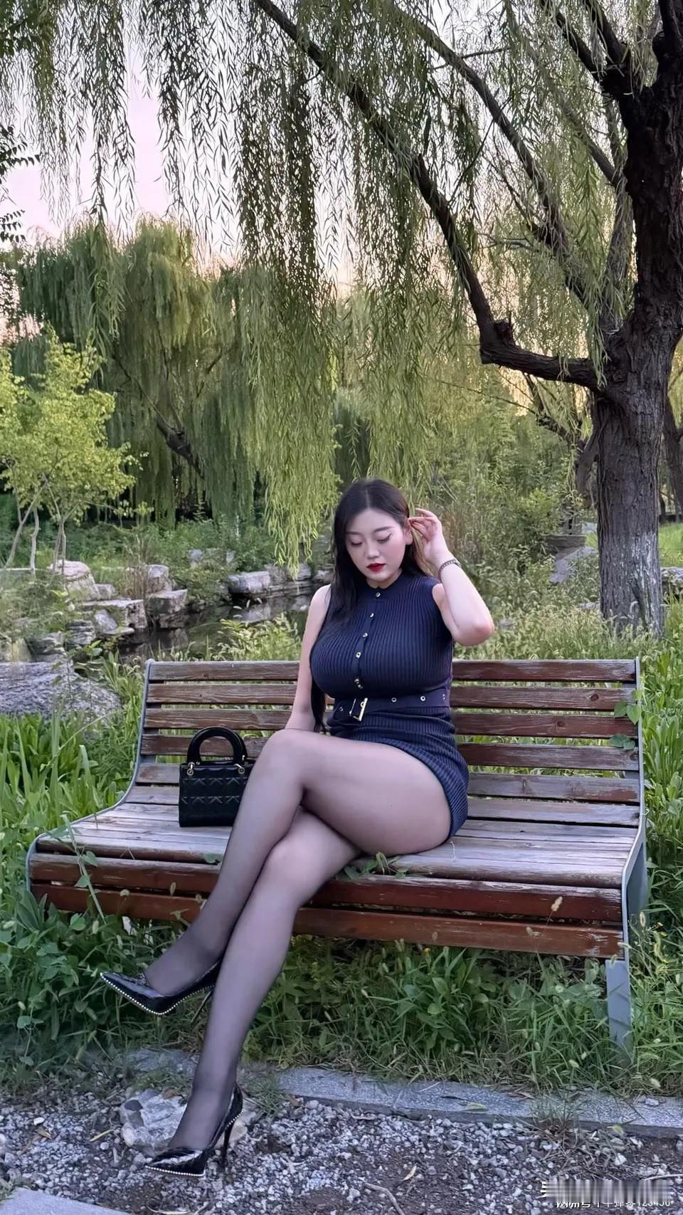 高跟鞋的女性魅力在哪里?