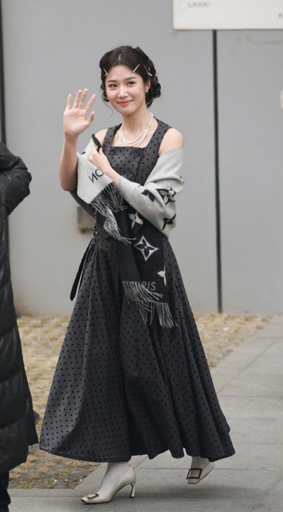 卢昱晓hi6录制造型路透