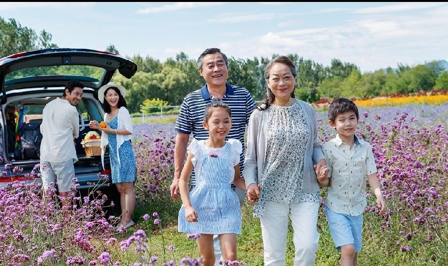 早上7点钟电话铃声就响了，我拿起电话一看是女儿的来电，我也搞不清楚一大早女儿要