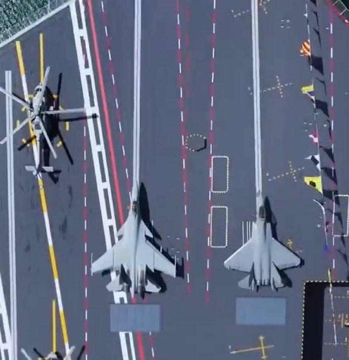 歼-15T和歼-35舰载战斗机俯视图，能看到无论长度方向还是翼展方向歼-15都是