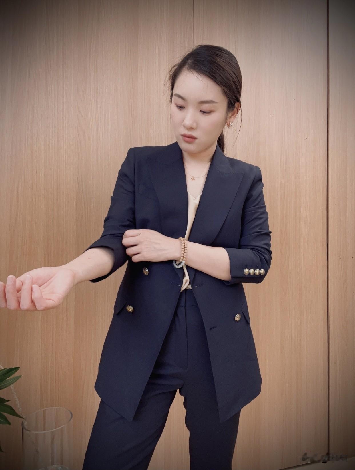 +3”或“3+1+2”，可自主选科。整体录取率超80%，但名校竞争激