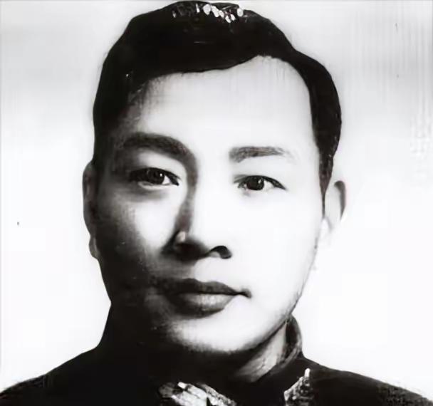 1935年2月，国民党36师师长宋希濂得知黄埔军校自己的老师瞿秋白被俘，并且羁押