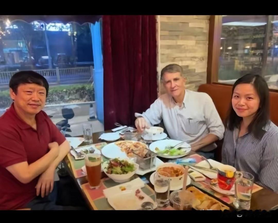 汤家凤评胡锡进与王月眉吃饭这件事：是一波马后炮，实在没道理【北斗长弓.观天下】