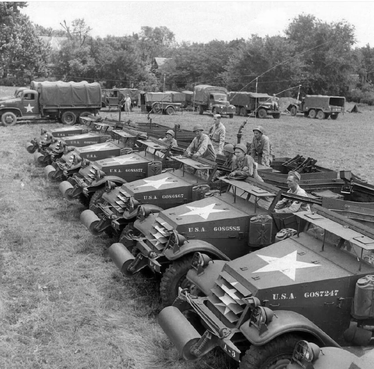 二战各国军车一览！图一：1945年，美国得克萨斯州阿比林地区，列装完毕的美军