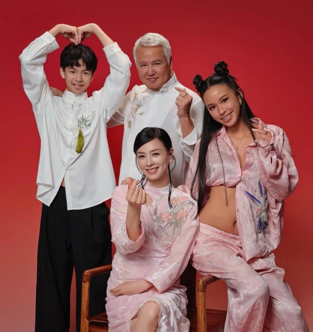 为什么有的孩子既不像爸爸也不像妈妈？