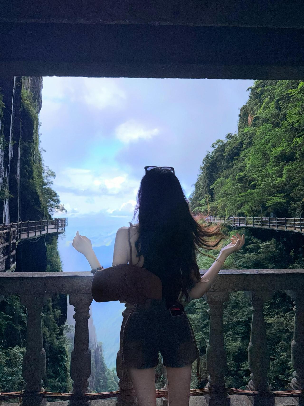 你猜我是怎么上山顶的⛰️