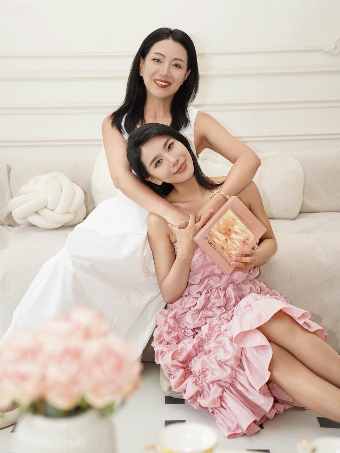 爱人如养花 最好的花匠是妈妈
