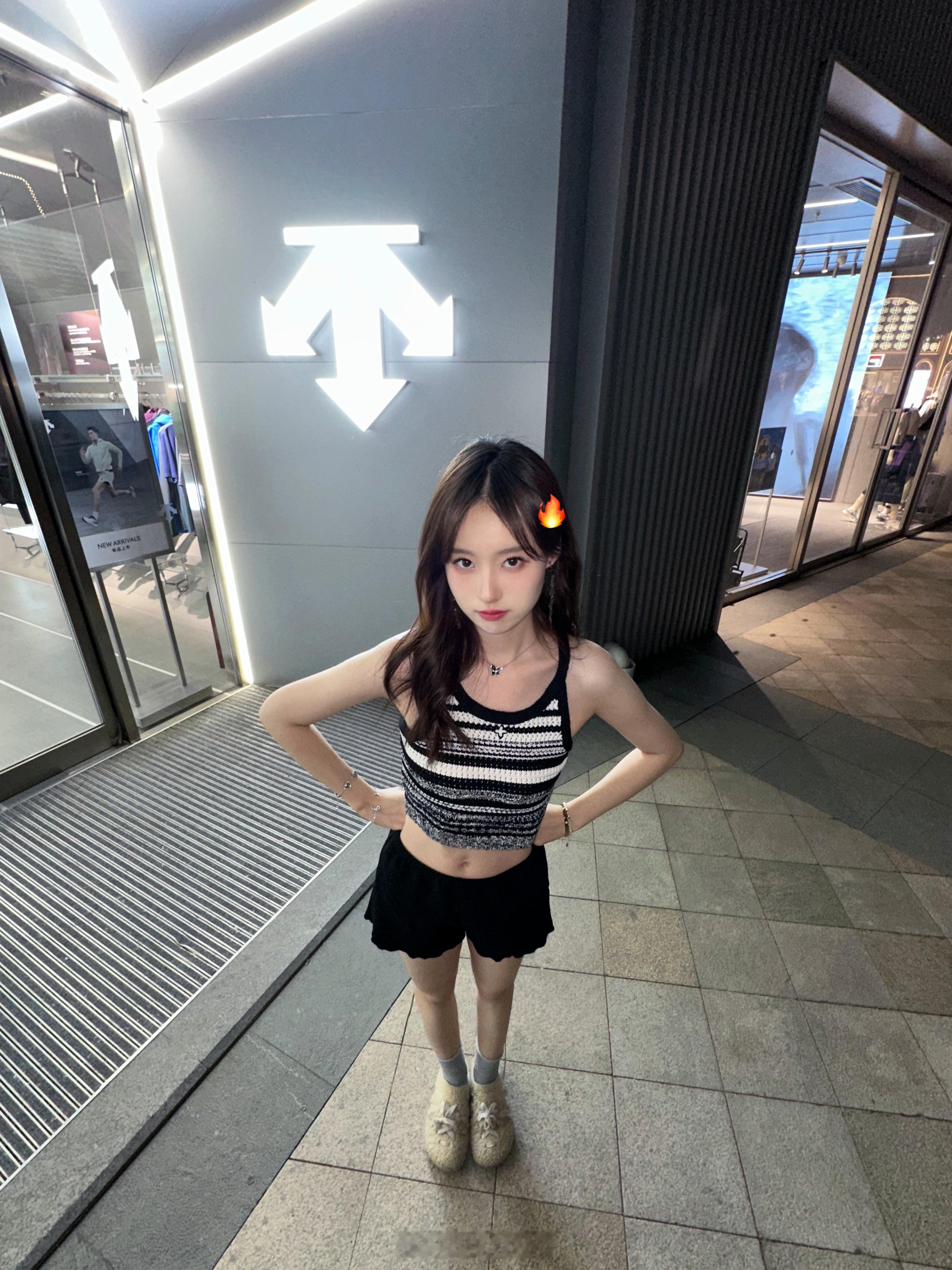 🖤💭​​​