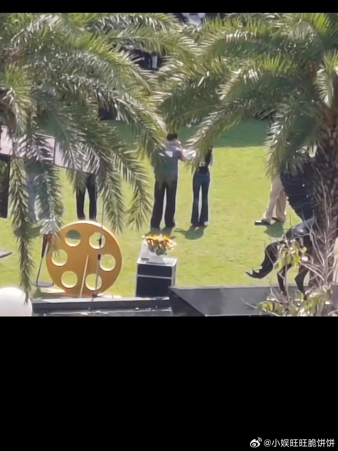 孟子义这个筷子腿这也太瘦了健康不良吧