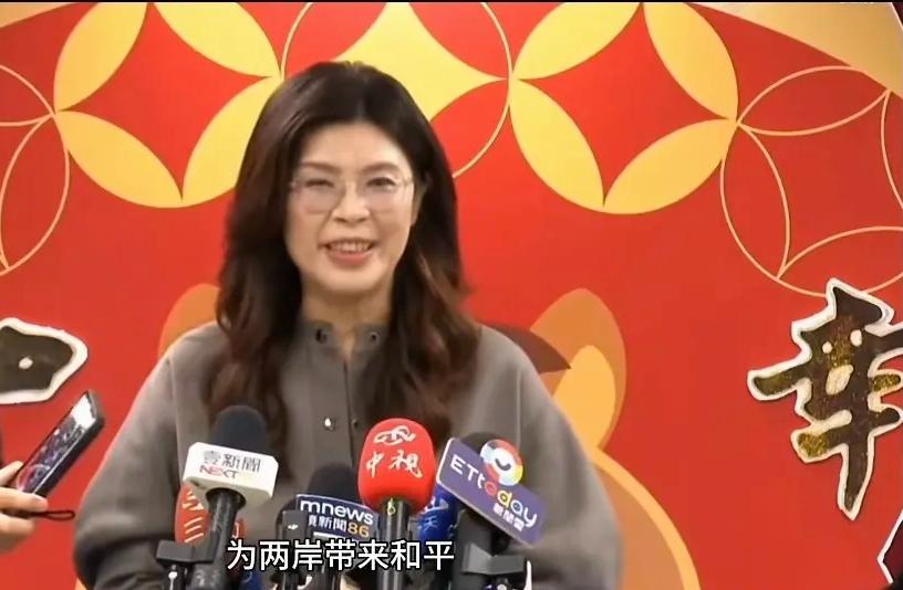 岛内近日疯传郑丽文将于3月12日访问大陆，时间点极具象征性。1925年3月1