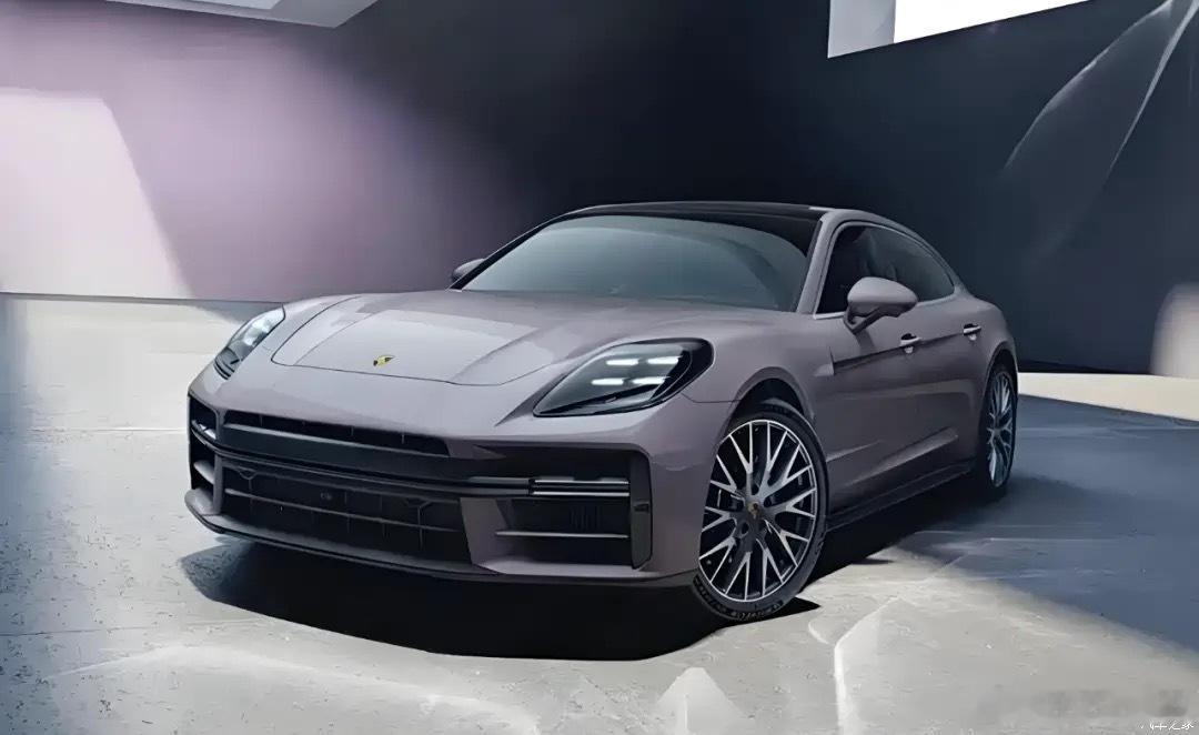 汽车民生保时捷放下身段，新车顶配直降39万，其它配置也有下调，太有诱惑力了！2