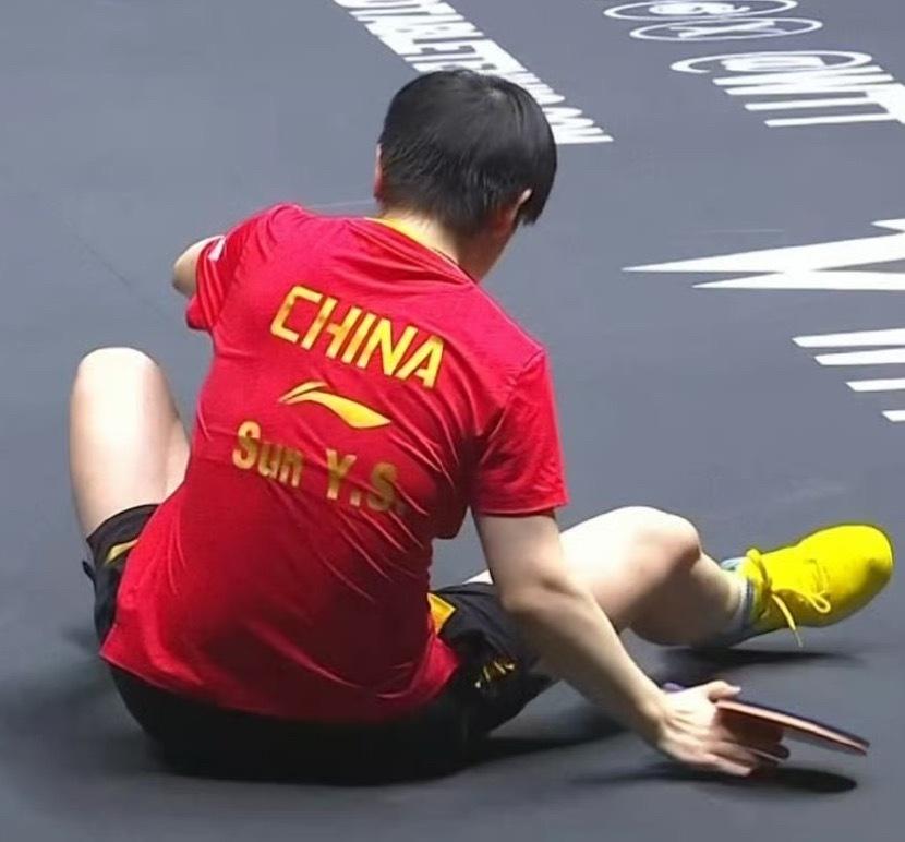 🥹🥹🥹地板坏😡​​​