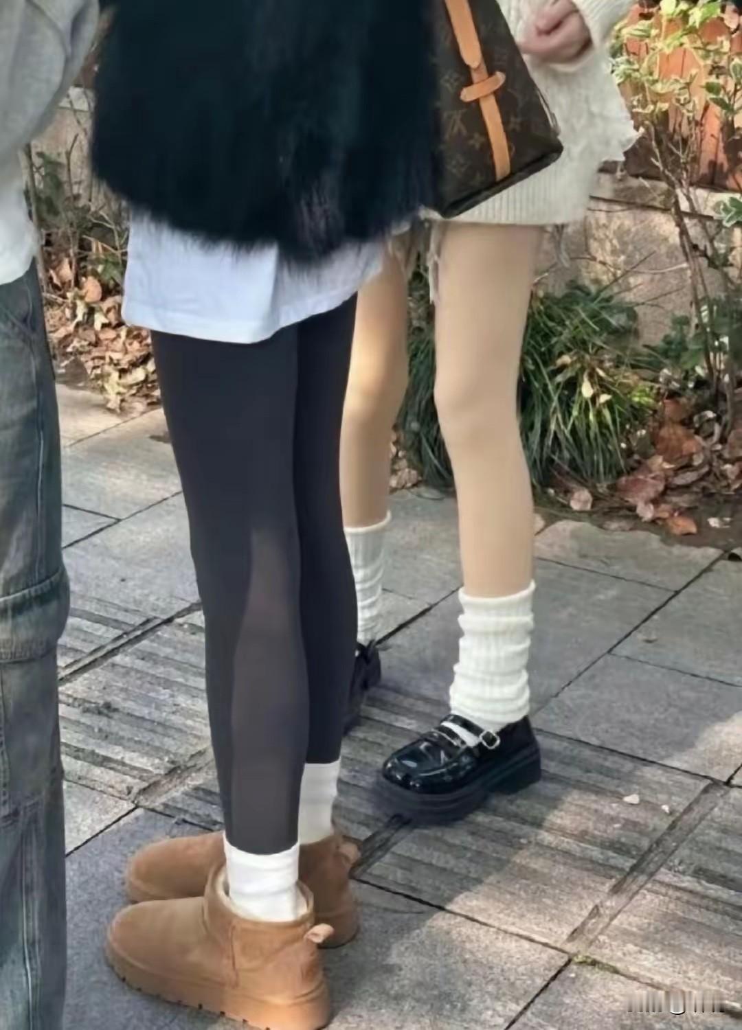 真的是越来越多的人这样穿了