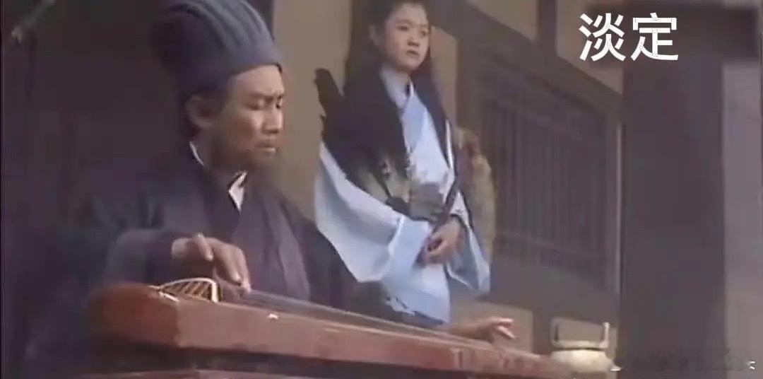 下午2:25，午后指数震荡偏弱，沪指目前跌幅达到0.4%，如何应对？现在是下午的