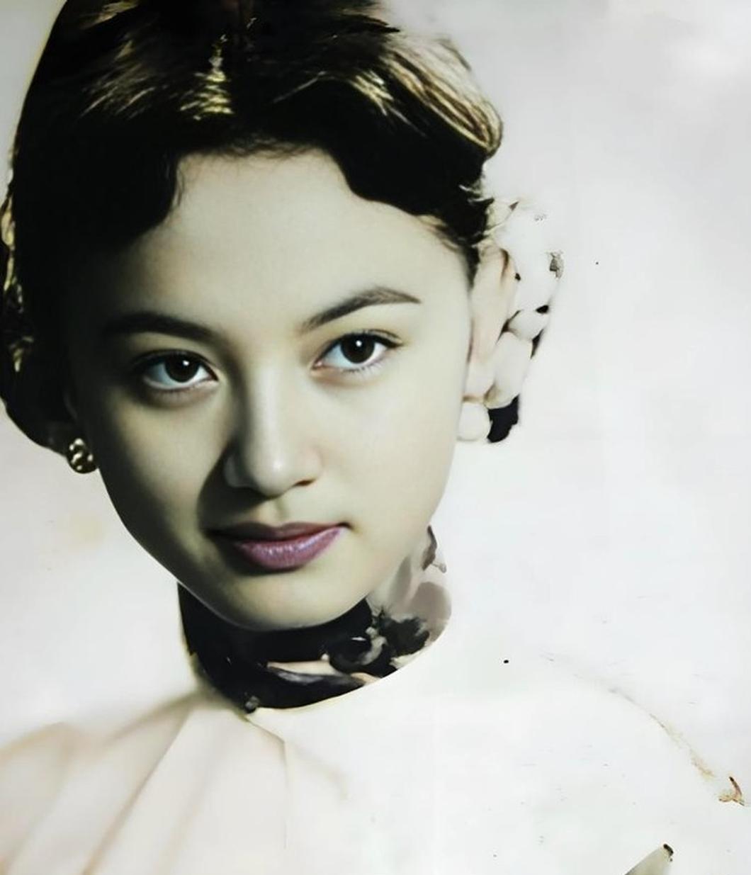 1918年初，庾恩旸告别貌美的妻子，前往贵州赴任。临行前，妻子神色哀婉，想告诉丈