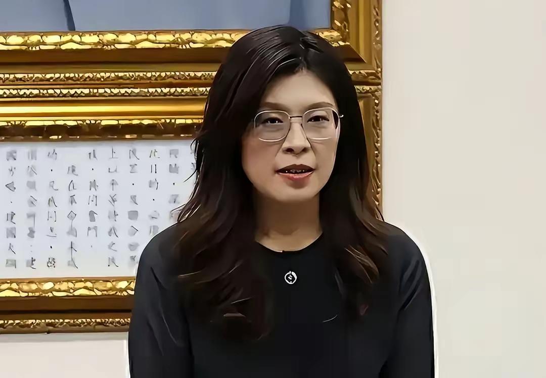 郑丽文危险了！美国设下毒计，“蓝皮绿骨”趁机发难，两人选边站​岛内局势再起波