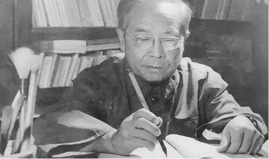 1979年李赤然少将恢复名誉，回南京军区索要工资，空军司令员不满：老家伙平反了还