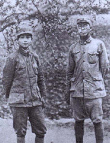 37年前丈夫被认为牺牲，林月琴新婚不久竟重逢前夫，毛泽东亲自出面解释原因！19