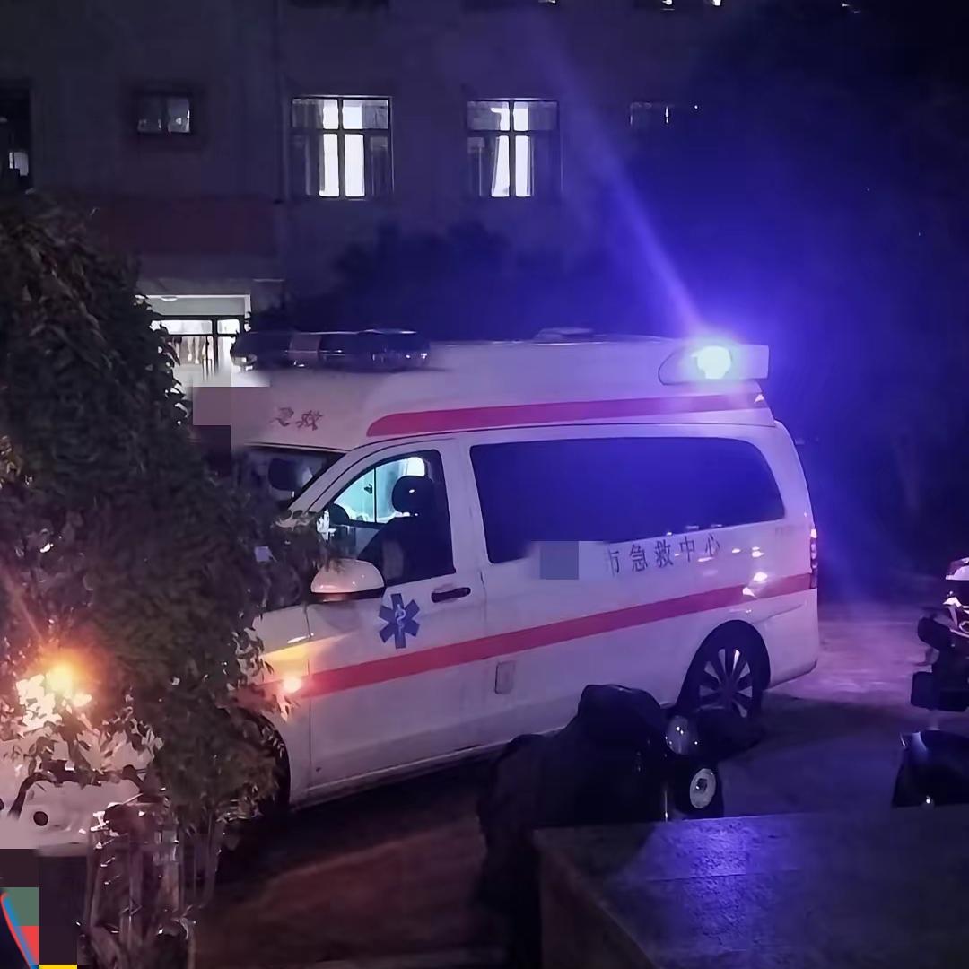 39岁男子因恶习透支生命离世，遗传不是放纵的借口人不作死就不会死，对门邻