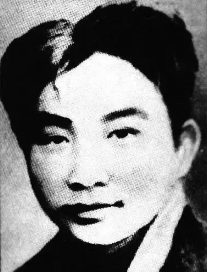 1935年，地下党员林青和刘茂隆被捕，敌人准备杀了他们。行刑前，一个看守对两人说