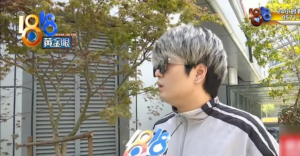 浙江杭州，一男子凑了50000元，跟朋友合伙开美发店，可美发店一个月净利润5-1